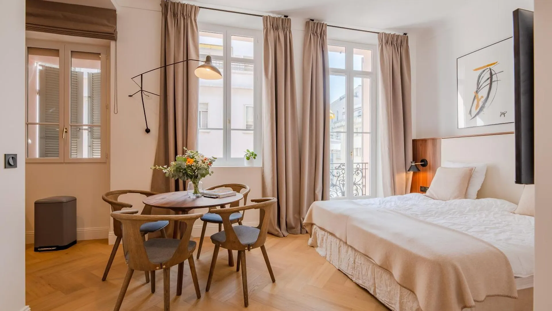Apartment La Guitare 21 - Cozy Studio In Center Of Cannes, Just Behind Grand Hotel